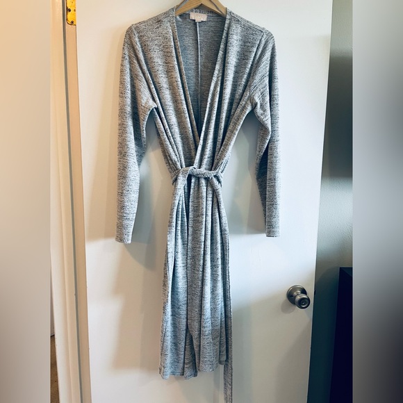 Gap Cozy Snit Robe, Heather Gray, size XS/S - Picture 7 of 8